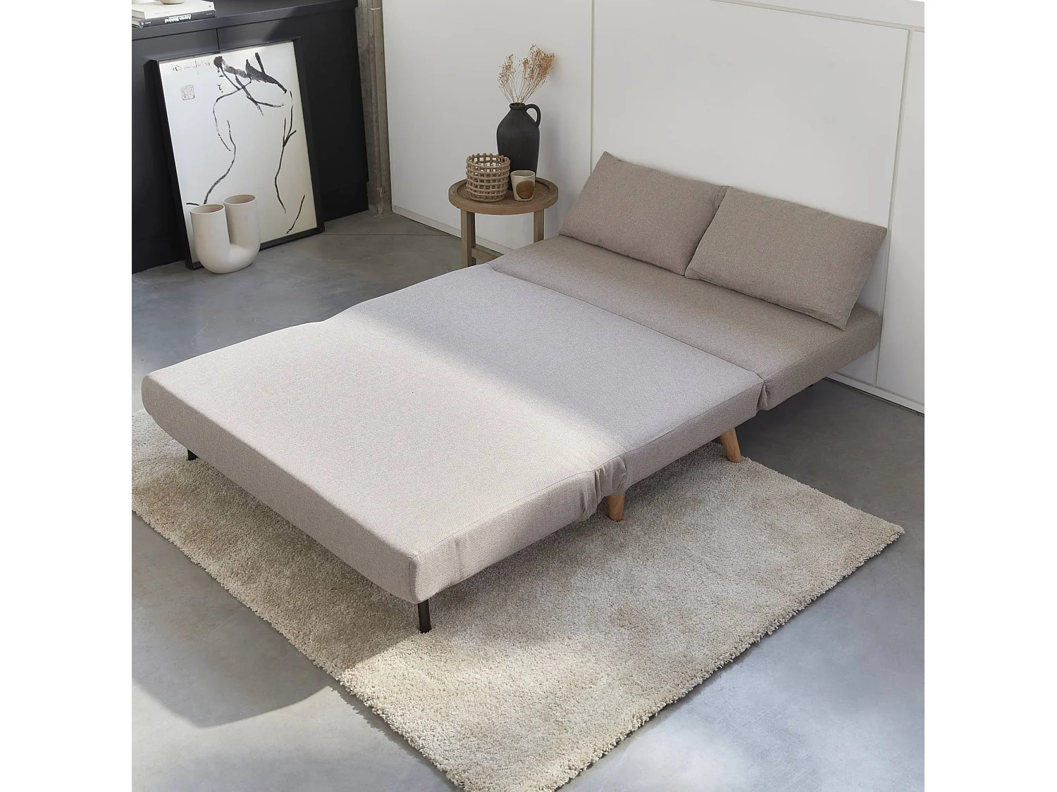 Divano letto a 2 posti in tessuto, gambe in legno, beige