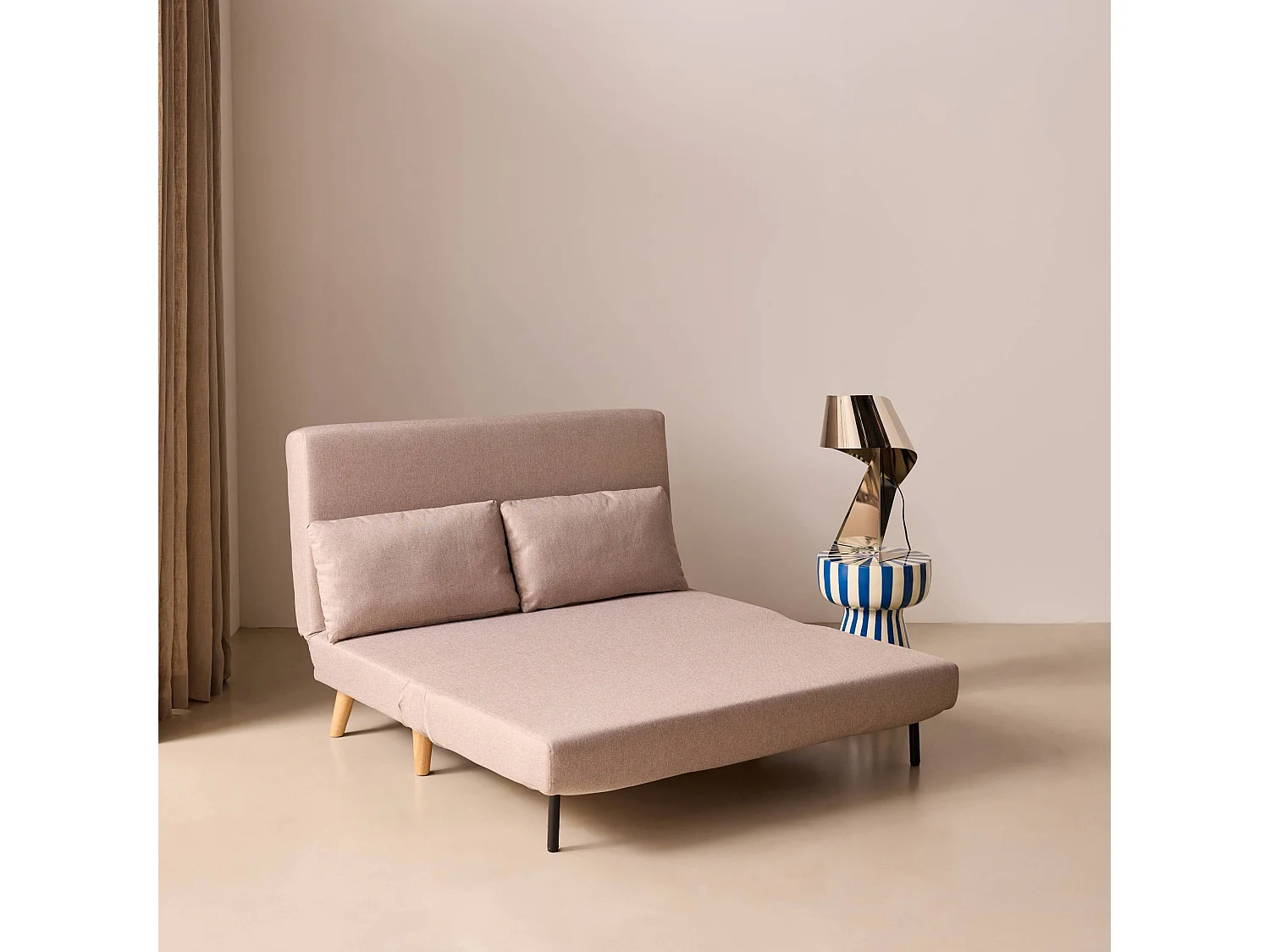 Divano letto in tessuto con gambe in legno, 2 posti, beige