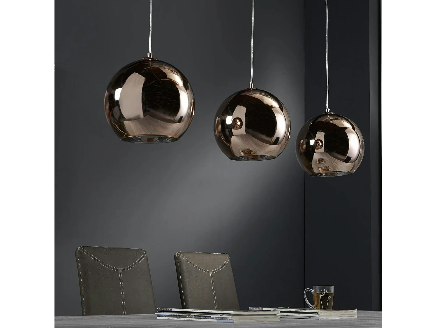 Suspension boule 3 lampes en verre cuivré JAVA