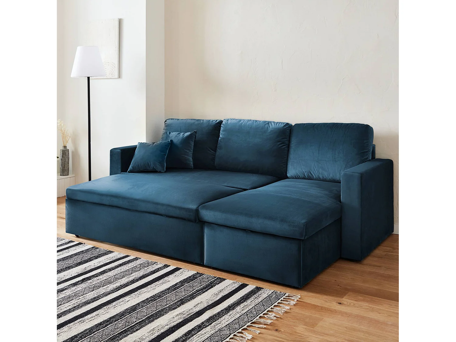 Canapé d'angle convertible en velours bleu pétrole 3 places. fauteuil d'angle réversible coffre rangement lit modulable