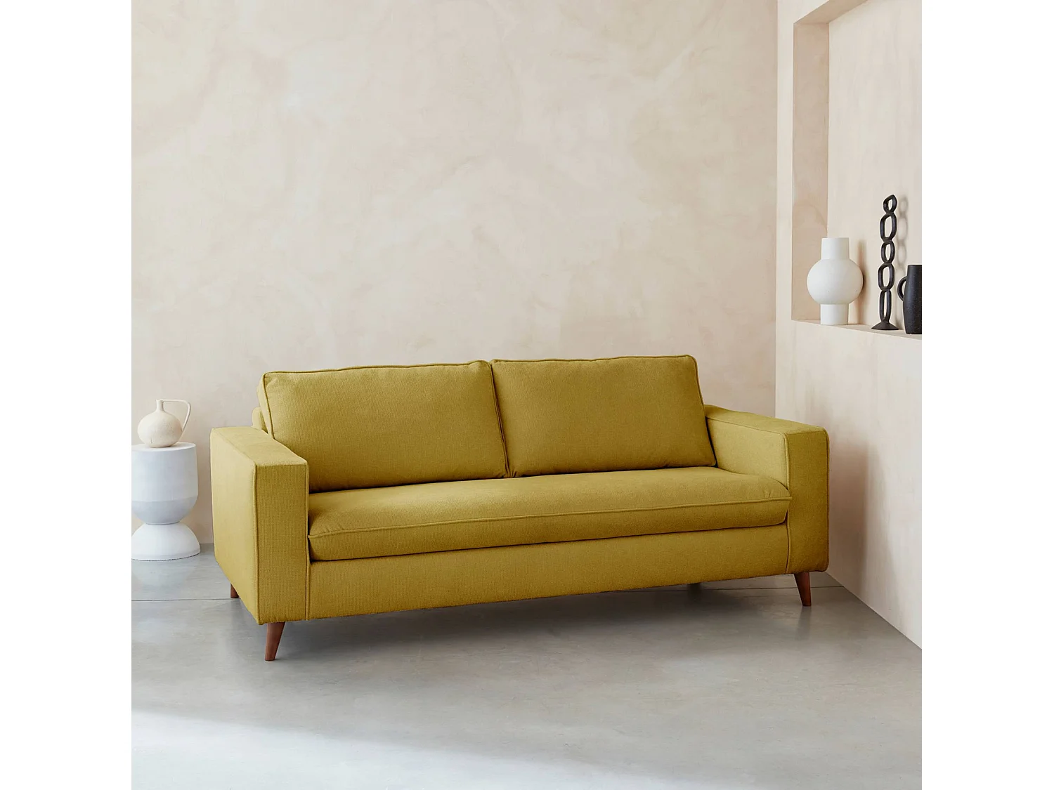 Sofá cama convertible de 3 plazas con colchón de 12cm mostaza