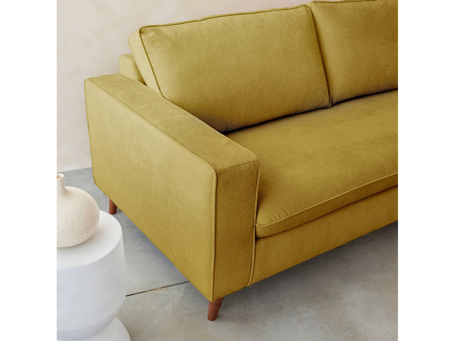 Sofá cama convertible de 3 plazas con colchón de 12cm mostaza