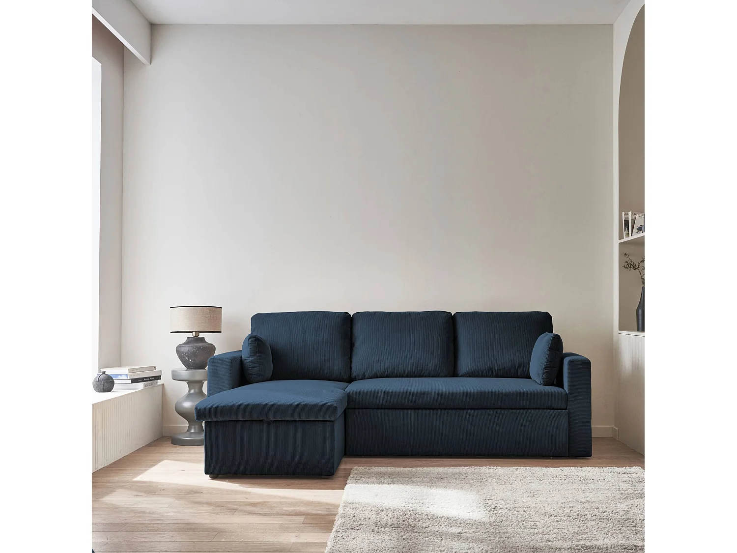 Canapé d'angle convertible en velours côtelé bleu - IDA - 3 places. fauteuil d'angle réversible coffre rangement lit modulable