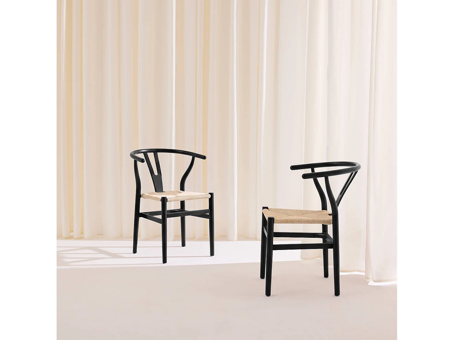 Silla de madera con asiento de cuerda, set de 2 negro