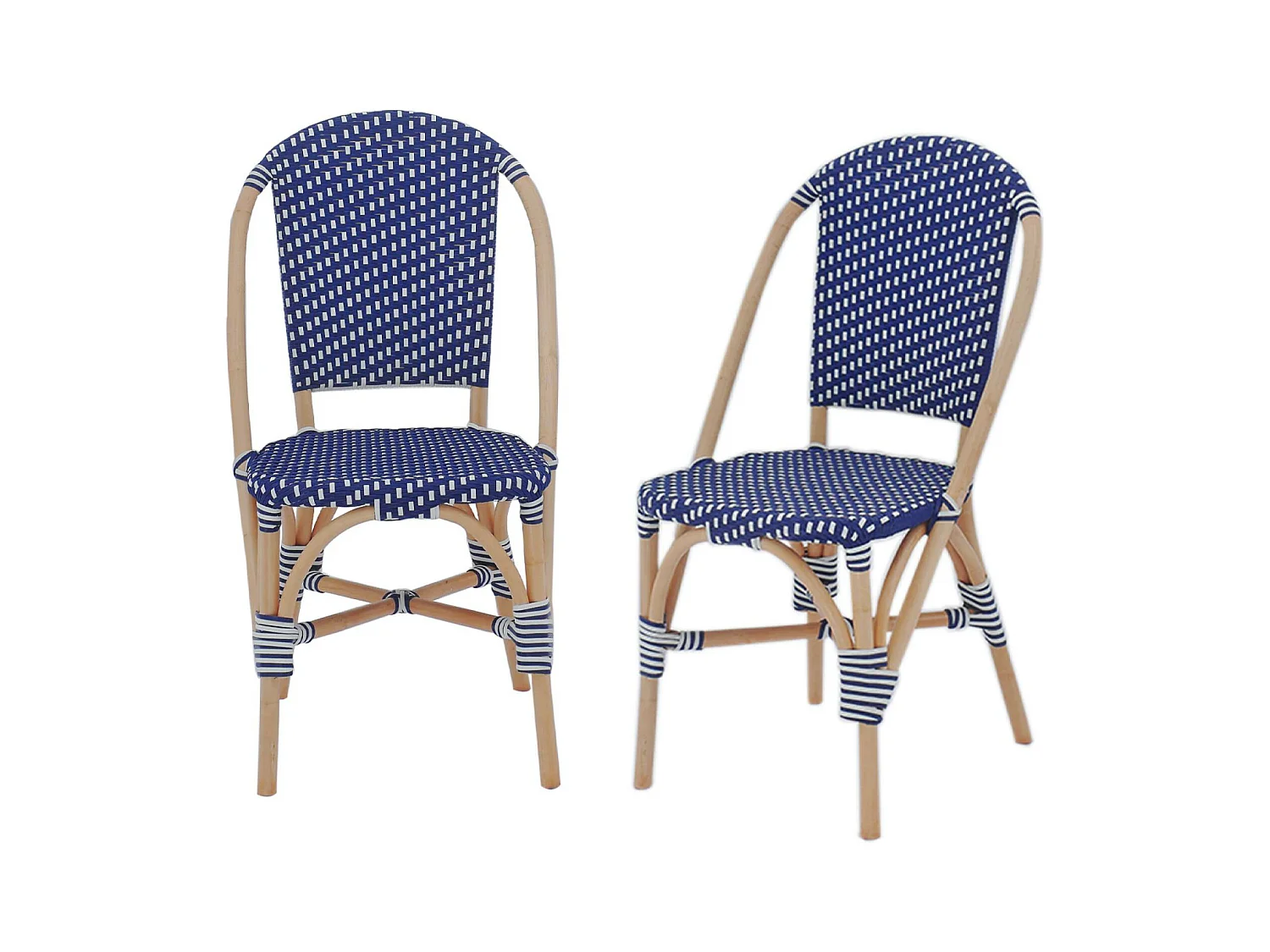 Lot de 2 chaises empilables bistrot en rotin et polyrotin bleu et blanc. L 48 x P 58 x H 90cm