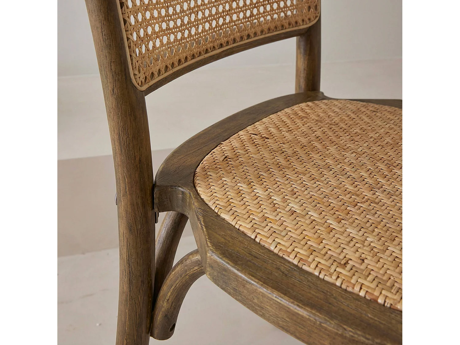 Set di 2 sedie vintage in legno e rattan, marrone