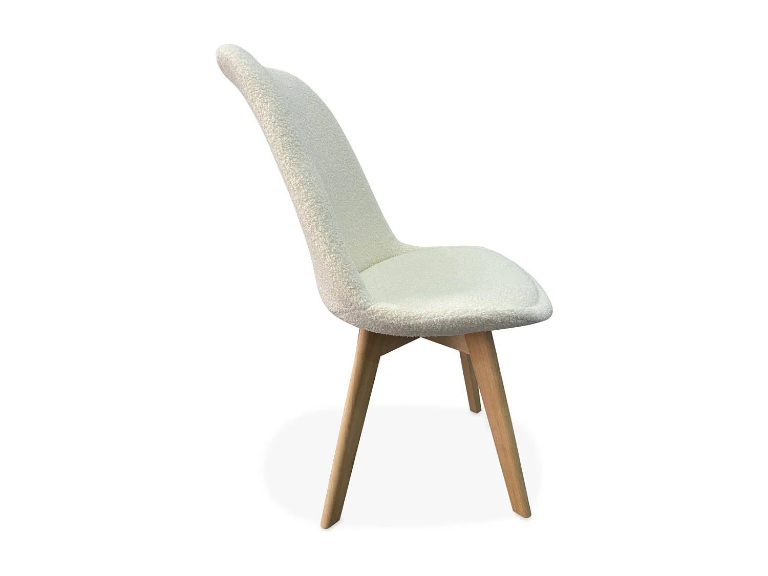 Lot de 4 chaises scandinaves NILS revêtement bouclette blanche. pieds bois de hêtre. chaise 1 place