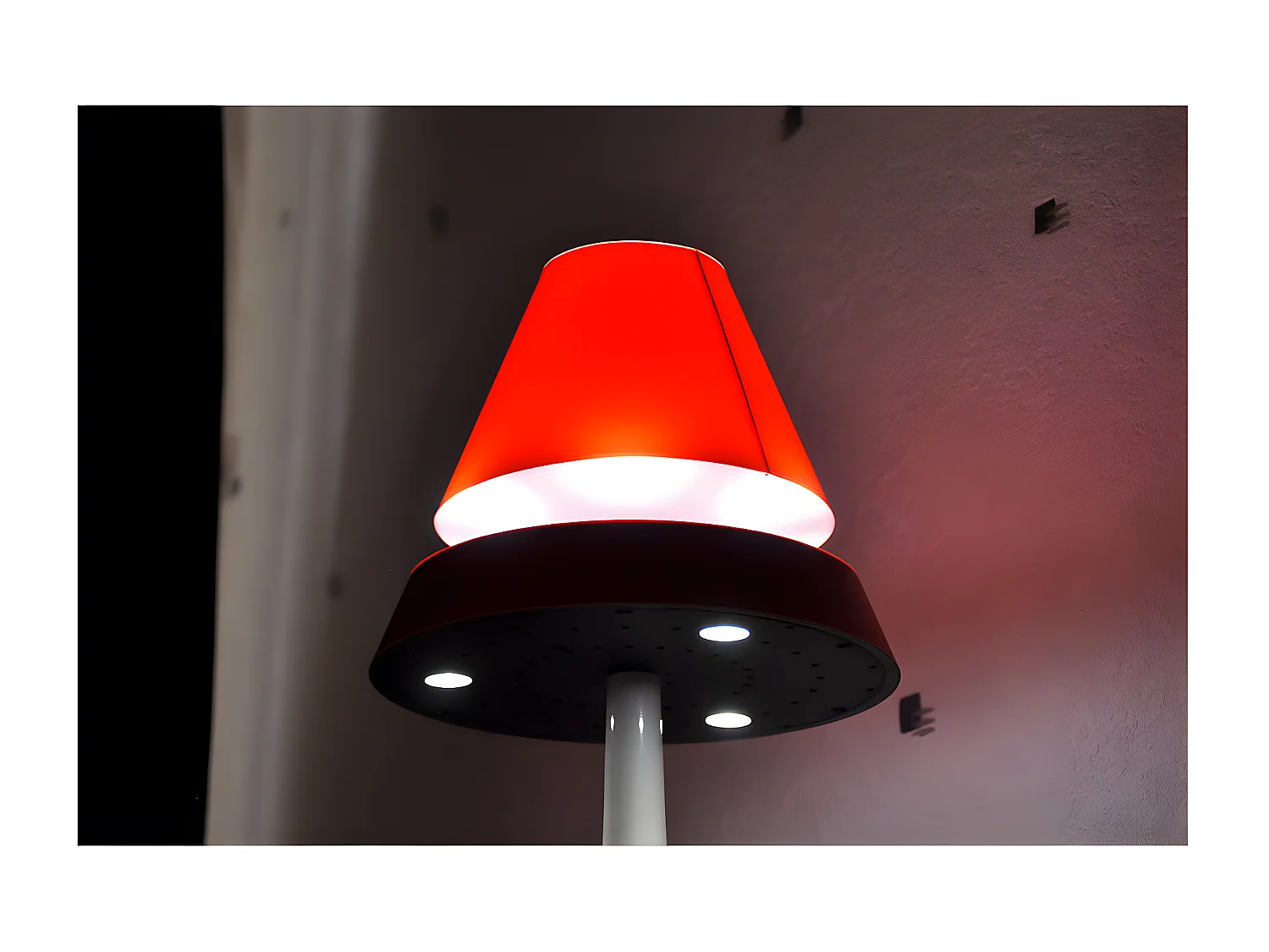 Lampe en lévitation ALTHURIA PureLine ROUGE