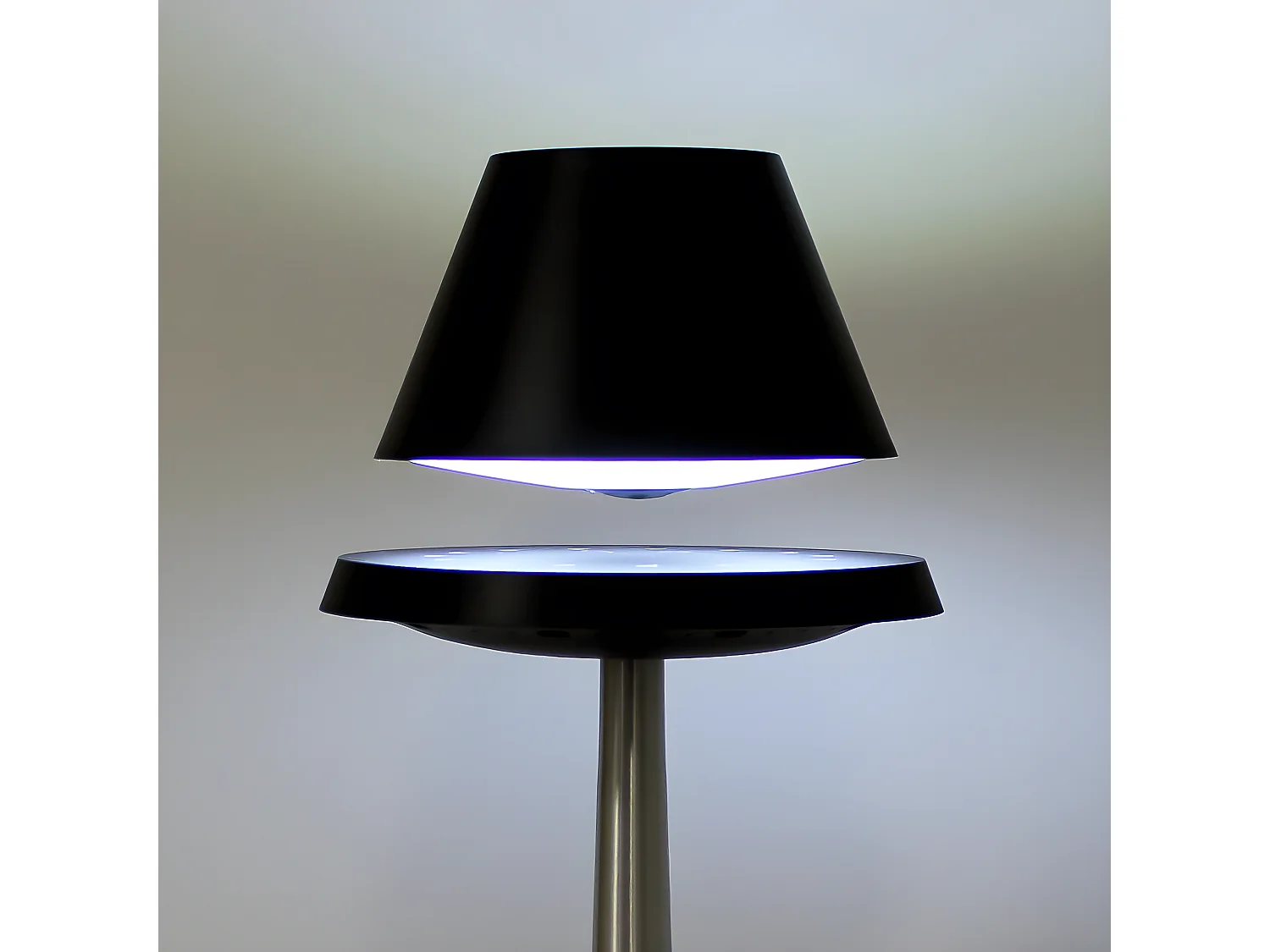 Lampe en lévitation ALTHURIA PureLine NOIRE