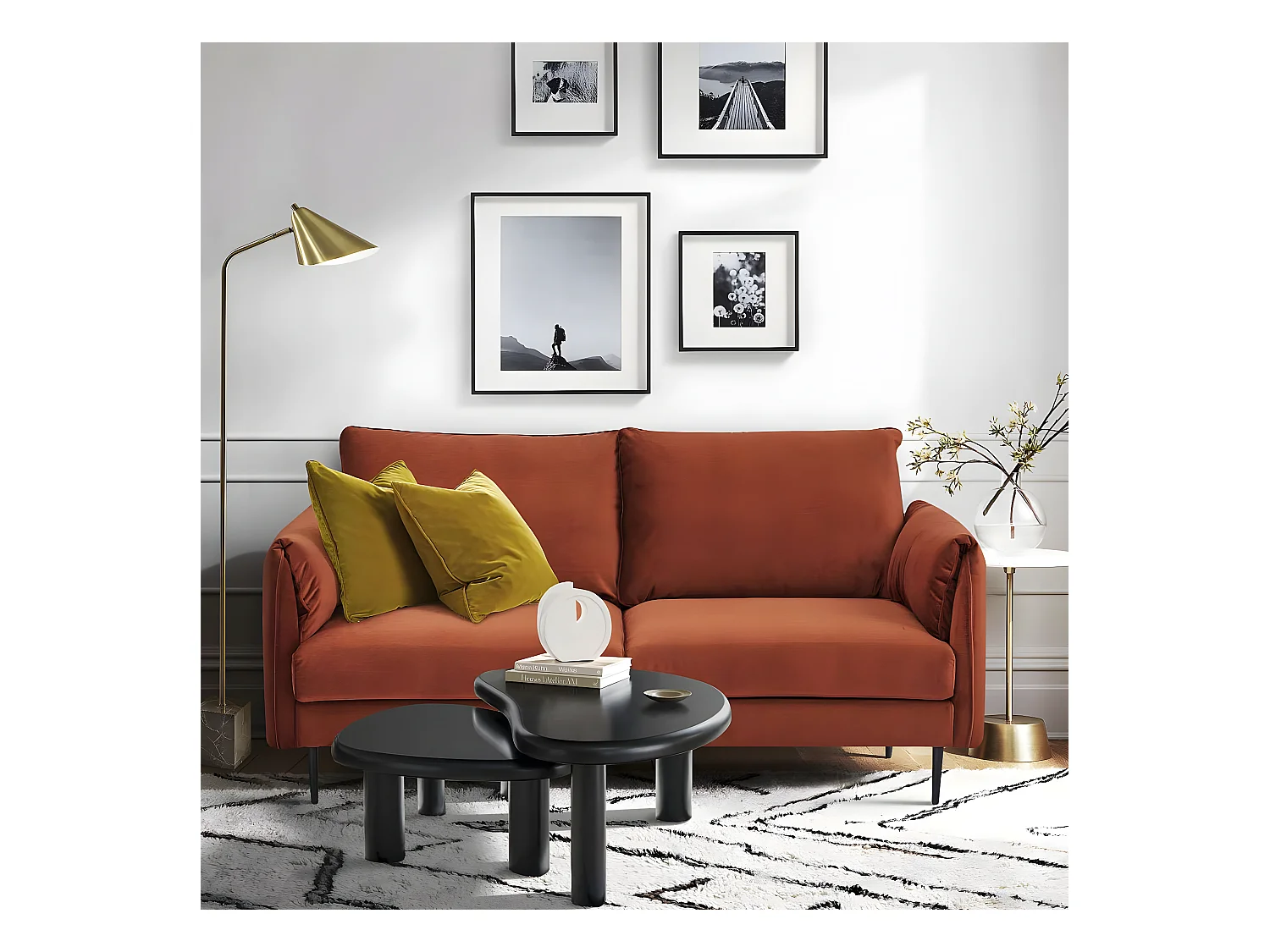 Canapé 3 places dimensions 180 x 90 x 86 cm en tissu velours couleur terracotta et pieds en métal - YORK
