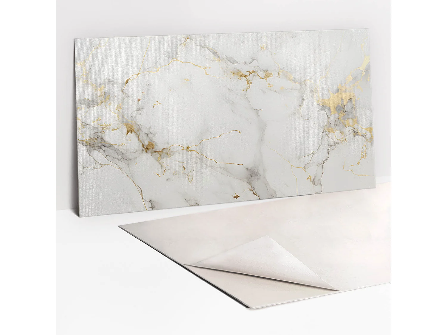 Selbstklebende wasserdichte Vinyl-Wandpaneele – Eleganter Marmor und Gold 100 x 50 cm