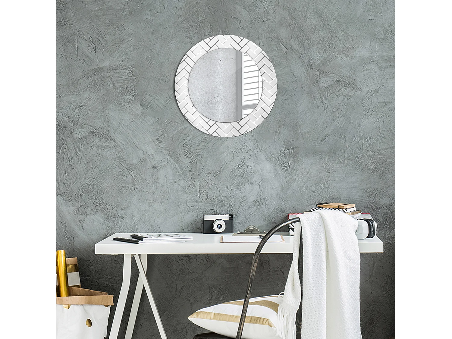 Dekorativer runder Spiegel – Chevrons – 50 cm