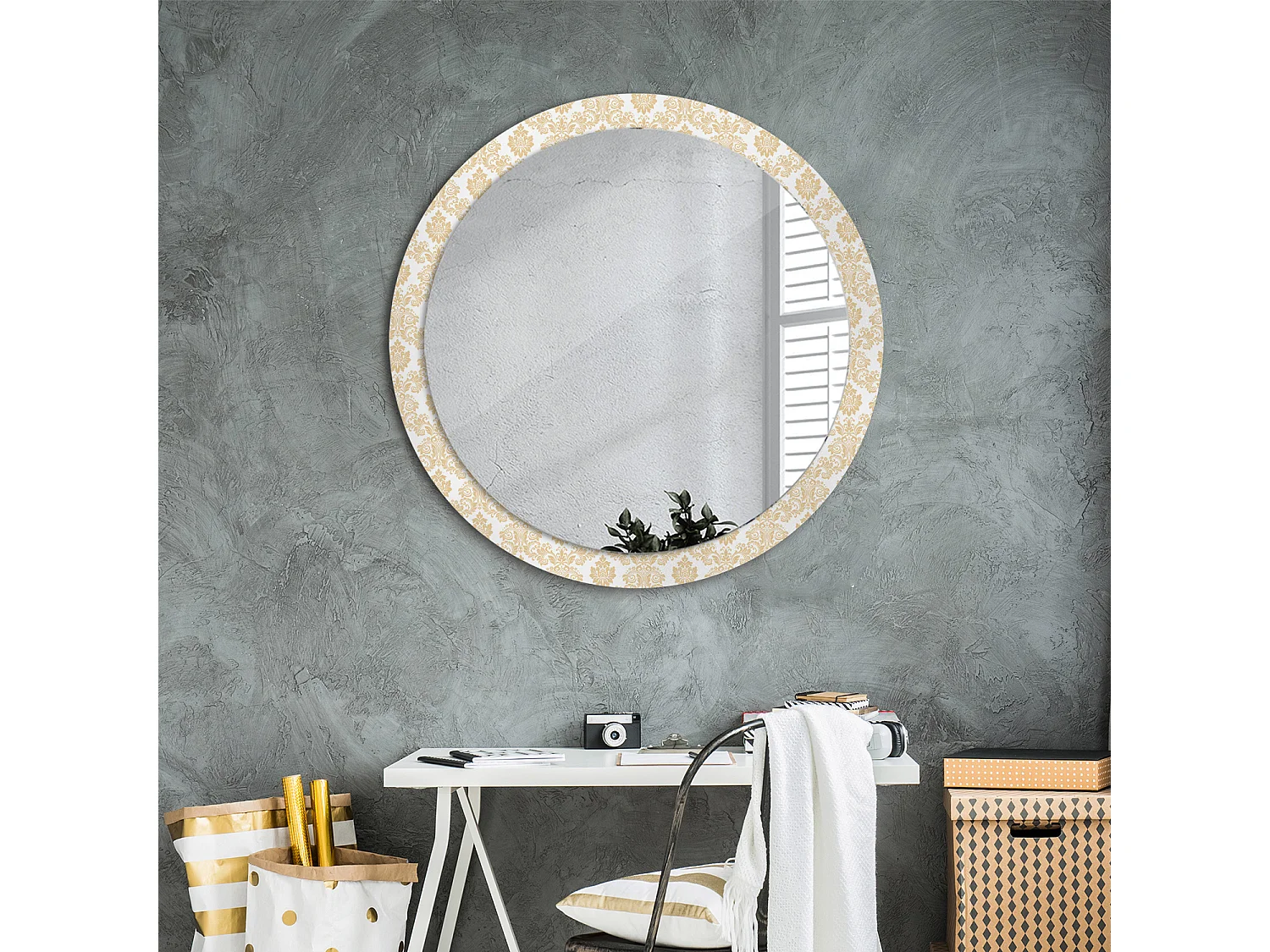 Runder dekorativer Spiegel - Barockmotiv - 90 cm