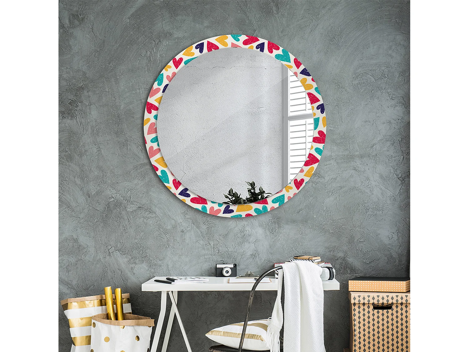 Decoratieve ronde spiegel - Kleurrijke harten - 90 cm