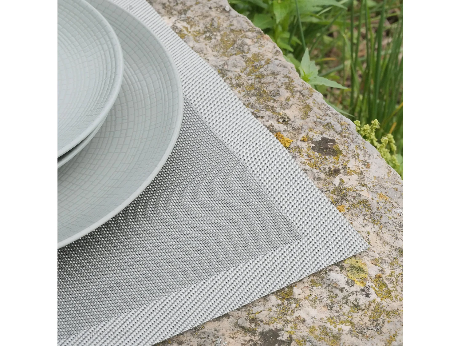 Lot de 2 sets de table synthétique 33x46 cm TAKAO gris Ardoise