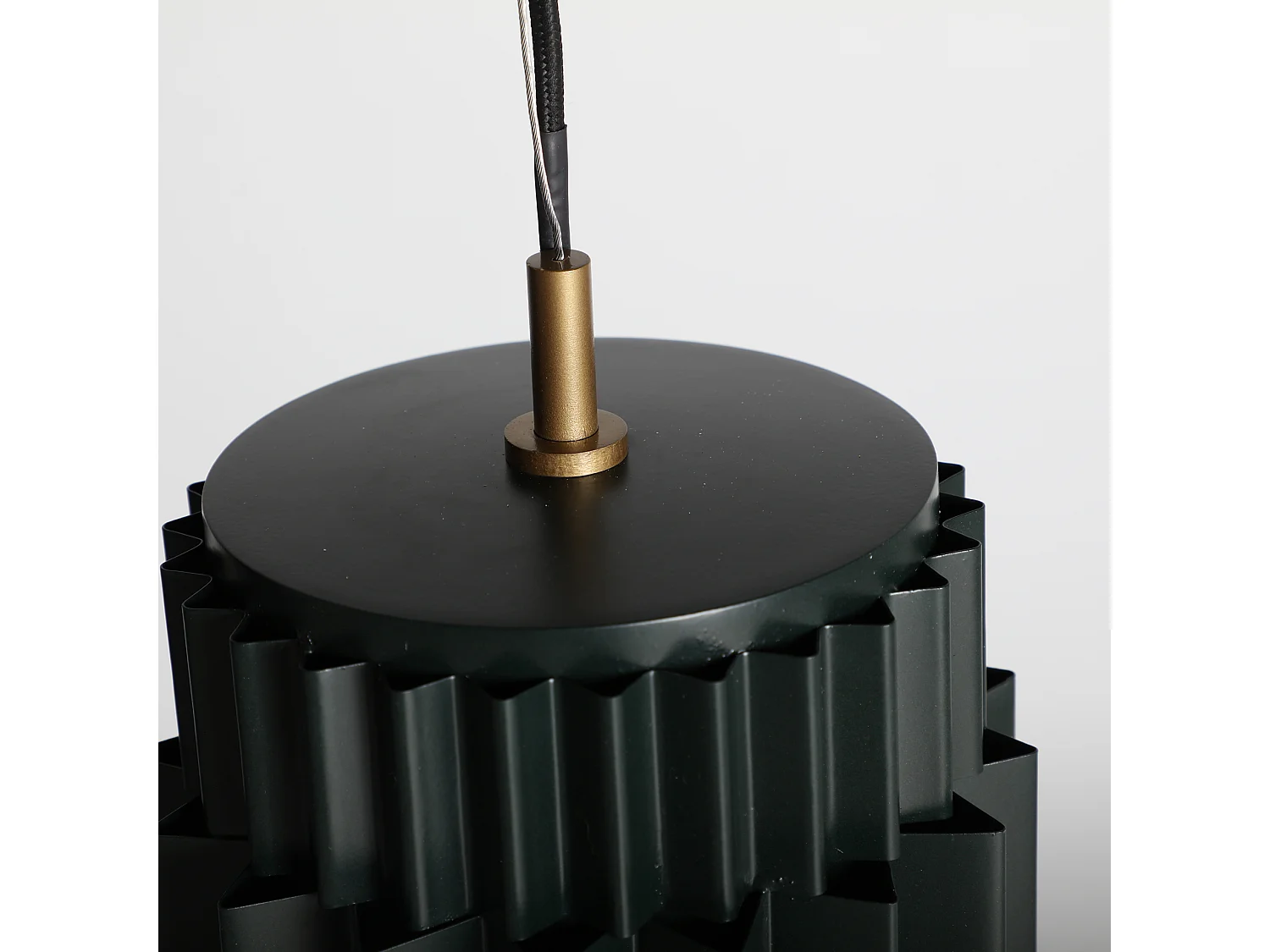 Lustre en fer vert 17x17x45 cm