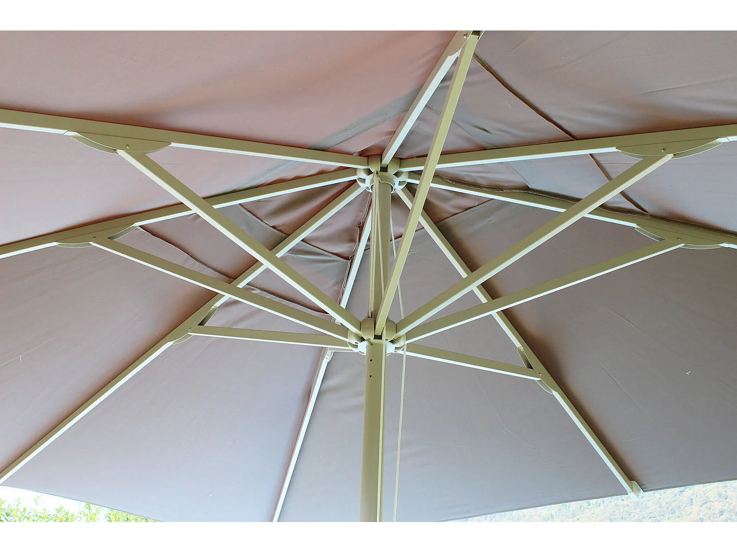 MilaniHome.it - ombrellone in alluminio 3 x 3 di design per esterno giardino cm 300 l x 300 pdi coloreTaupe