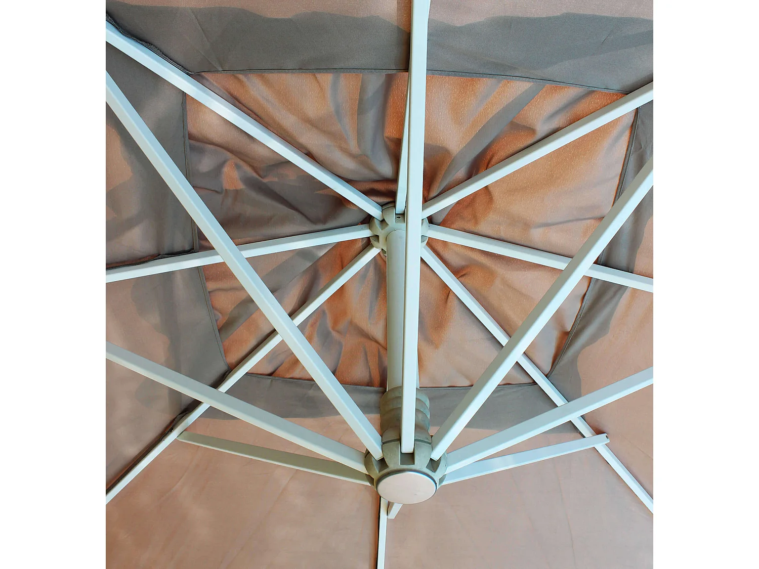 MilaniHome.it - Ombrellone Da Giardino 3x3 Palo Laterale In Alluminio Per Esterno, Ristorante Gelateria Bar Hotel Albergodi coloreTortora