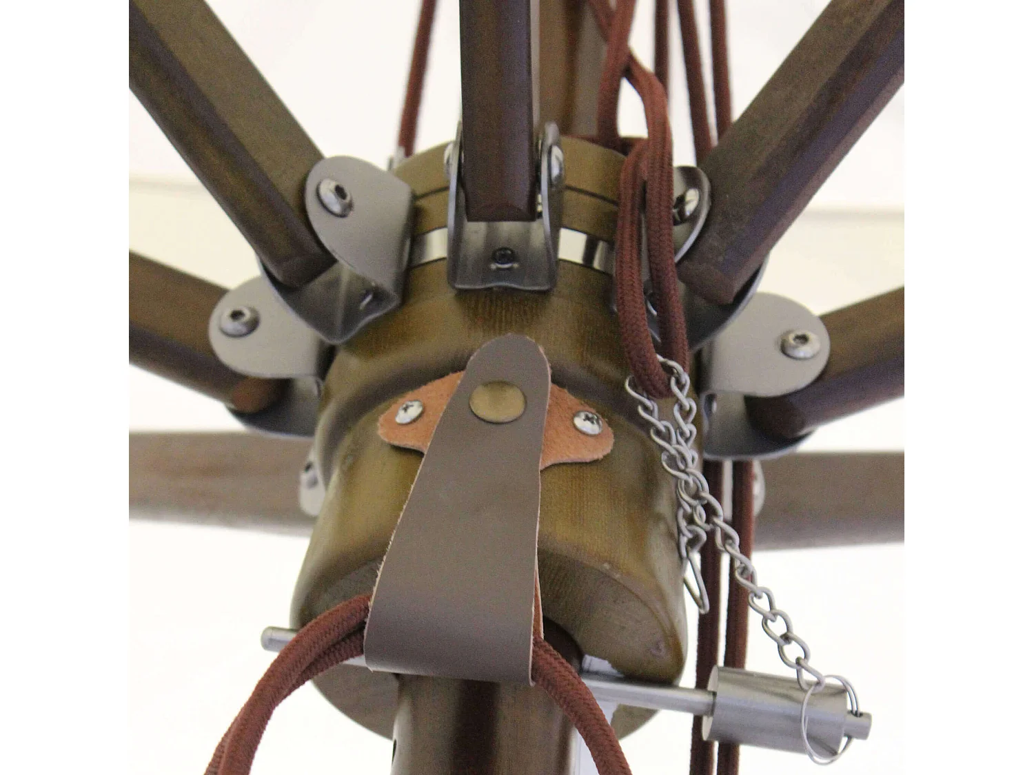 MilaniHome.it - Ombrellone Da Giardino 3x4 Palo Centrale Per Esterno Ristorante Gelateria Bar Hotel Albergodi coloreBianco