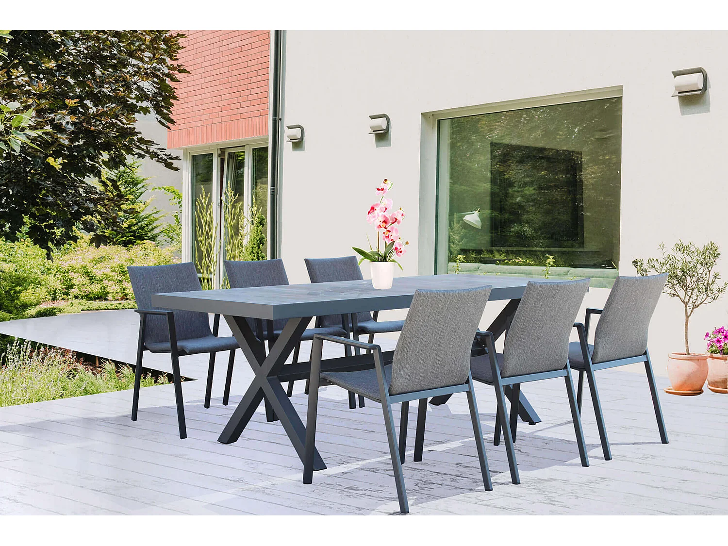 MilaniHome.it - Tavolo da giardino in alluminio e ceramica da esterno con piano in gres ad alta resistenza m 200x100di coloreAntracite