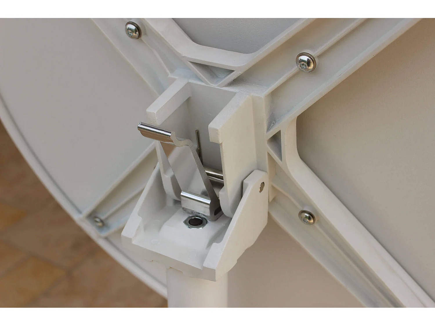 MilaniHome.it - Tavolo In Metallo Per Bar Da Esterno Giardino Con Piano Ribaltabile, Cm diametro 60x74 H Colore Tortoradi coloreTortora