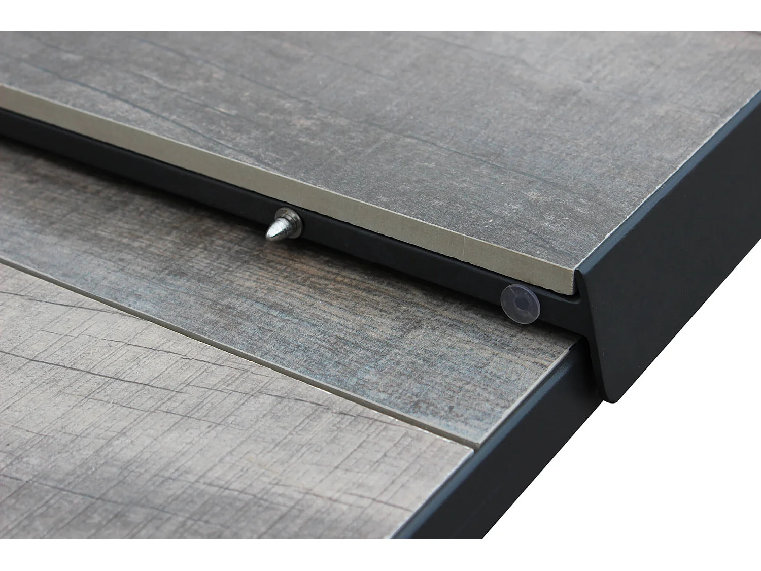 MilaniHome.it - Tavolo da giardino allungabile in alluminio e ceramica da esterno con piano in gres ad alta resistenza m 200/260x100di coloreAntracite