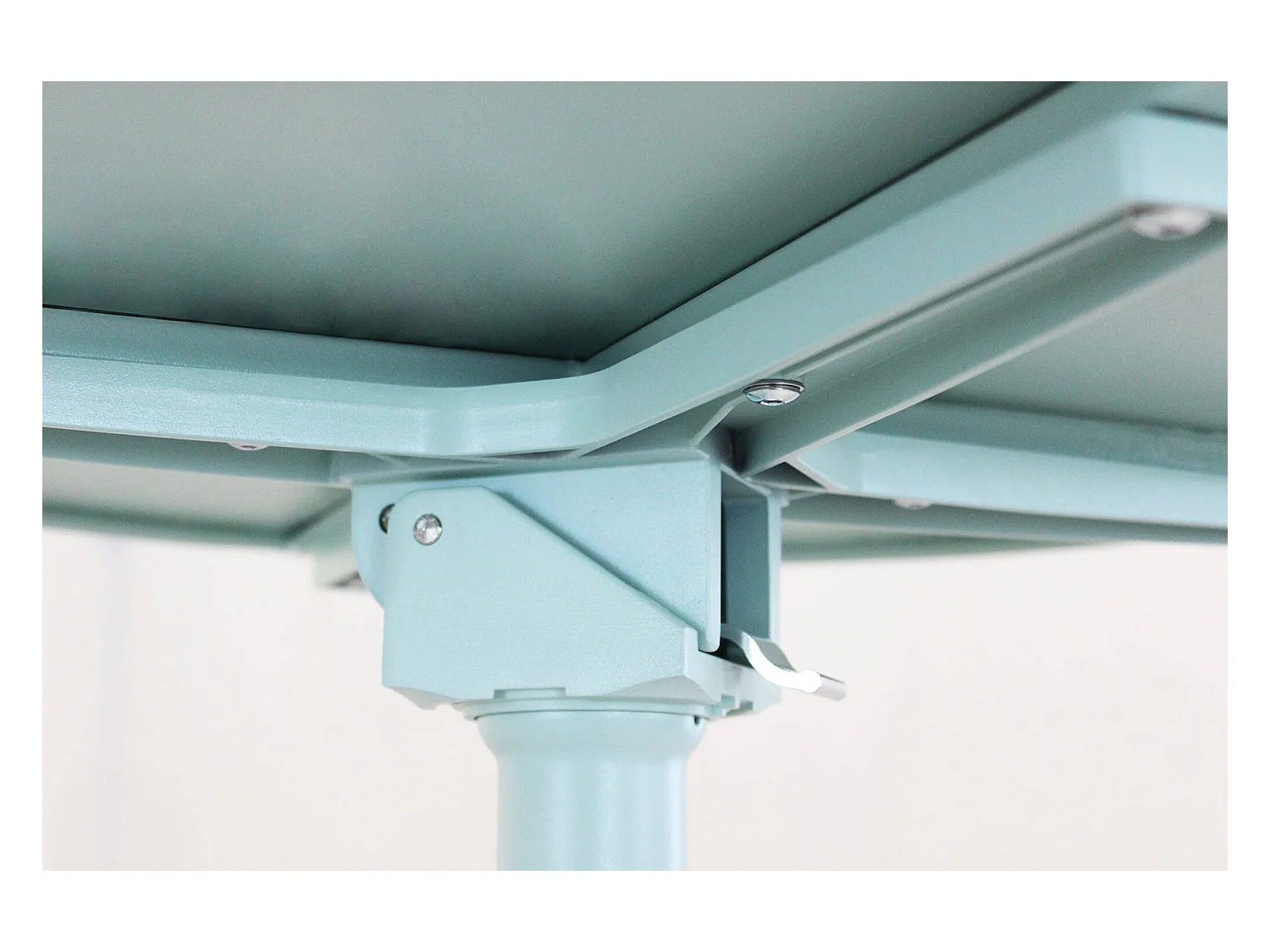 MilaniHome.it - tavolo da giardino in metallo diametro 60 di design moderno industrial cm diametro 60 x 74 hdi coloreVerde Menta