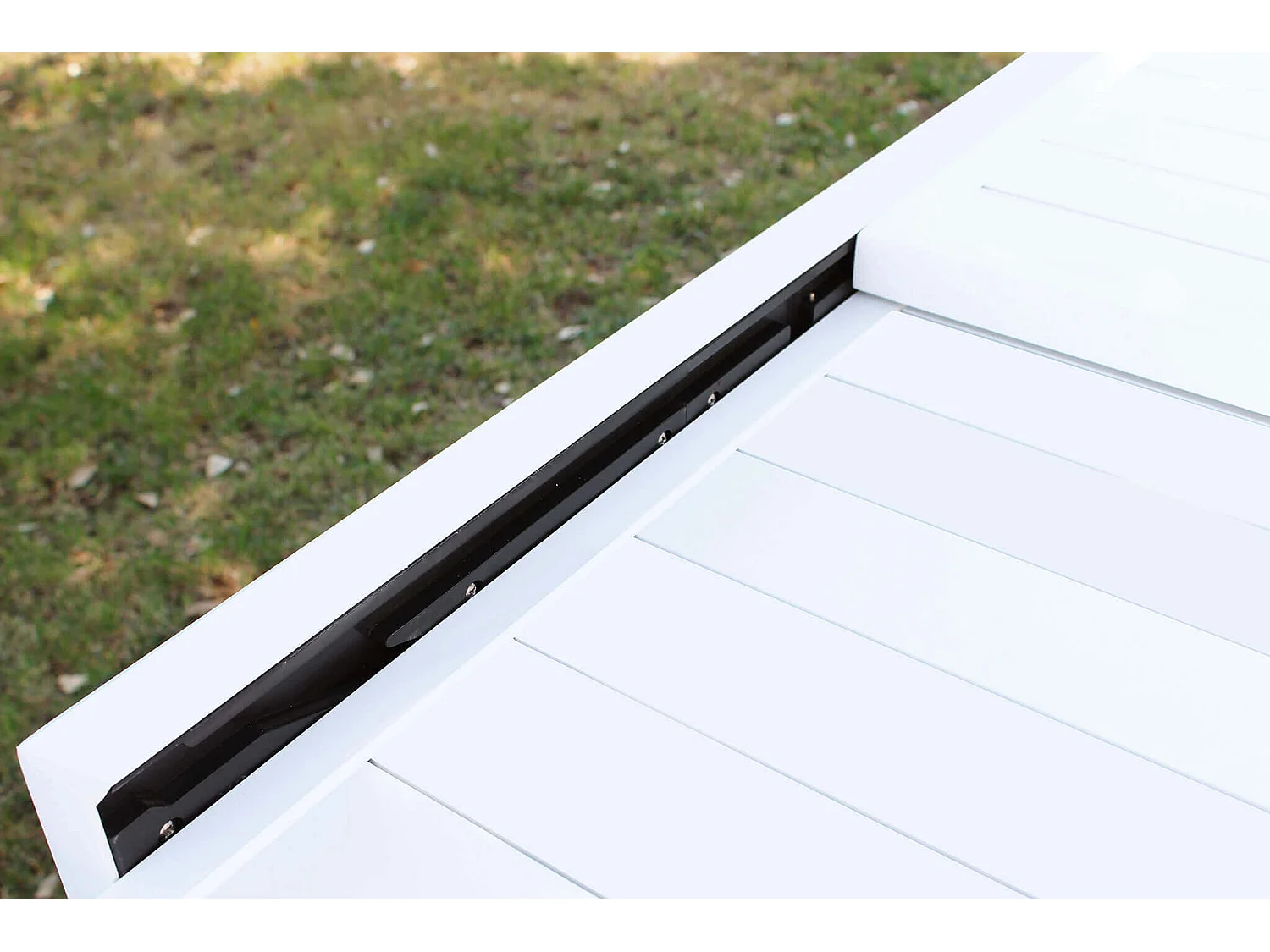 MilaniHome.it - Tavolo Rettangolare Allungabile In Alluminio Da Esterno Giardino, Per Ristorante Albergo Di Design, Cm 135/270x90x75 H Colore Biancodi coloreBianco