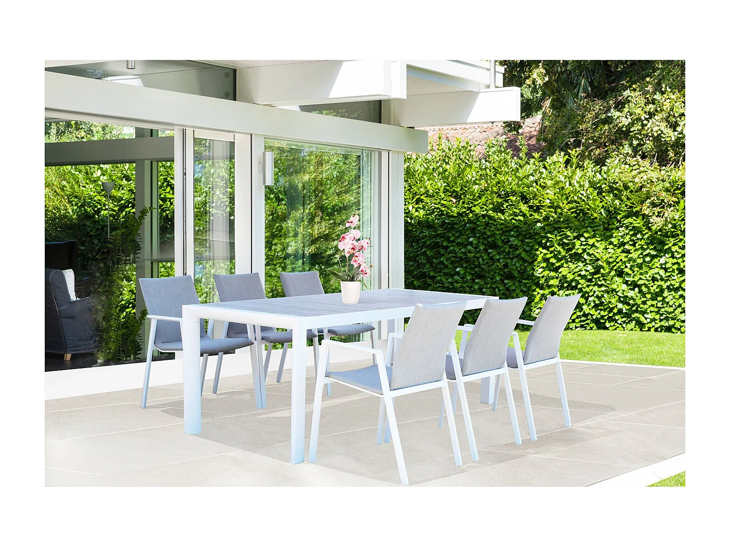 MilaniHome.it - Tavolo da giardino in alluminio con piano in ceramica effetto legno di design.di coloreBianco