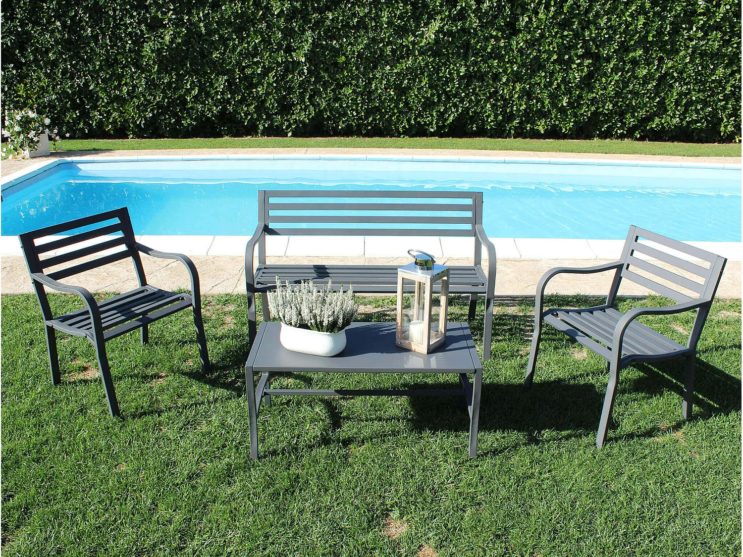 MilaniHome.it - Poltrona In Ferro Nero Per Esterno Giardino, Portico, Ristorante, Gelateria Bar Hotel Albergodi coloreAntracite