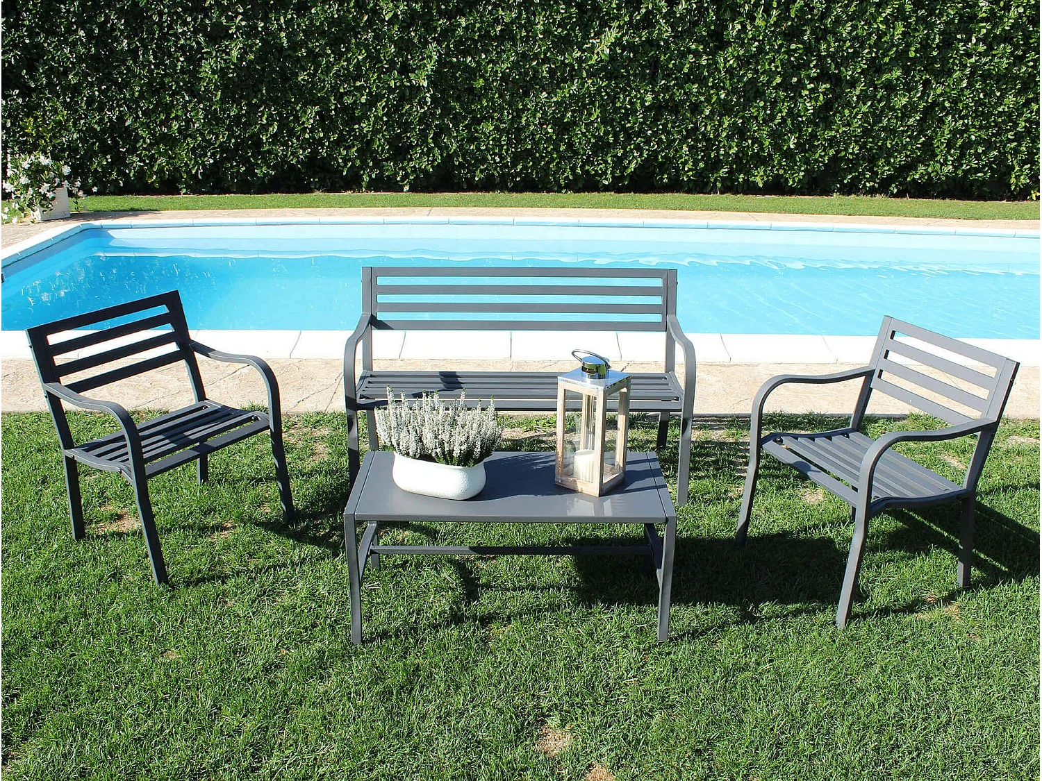 MilaniHome.it - Poltrona In Ferro Nero Per Esterno Giardino, Portico, Ristorante, Gelateria Bar Hotel Albergodi coloreAntracite