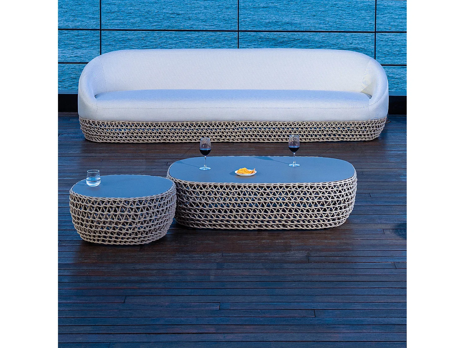 MilaniHome.it - tavolino da esterno in alluminio e corda di design per esterno giardino cm 124 l x 85 p x 33 hdi coloreBeige