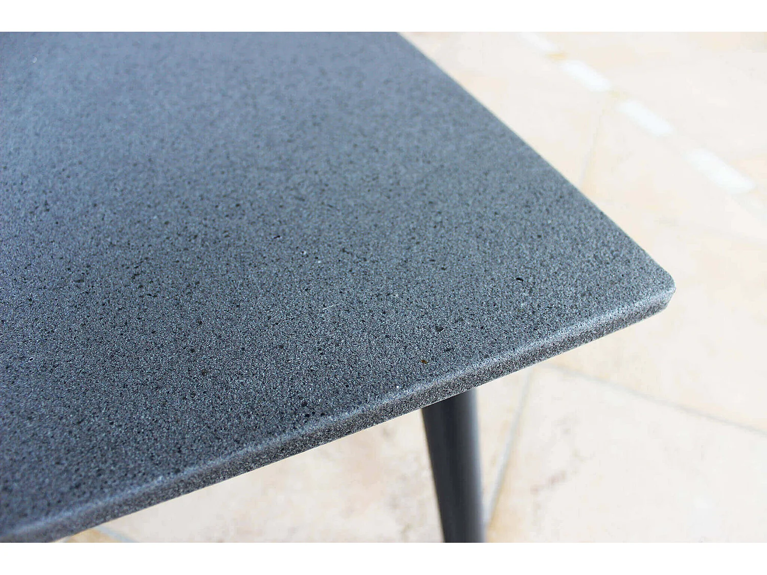 MilaniHome.it - Salotto con divano angolare ad angolo per giardino portico esterno con 2 tavolini, D.197x73x70/D.196x73x70/T.65x65x31 Colore Grigiodi coloreGrigio