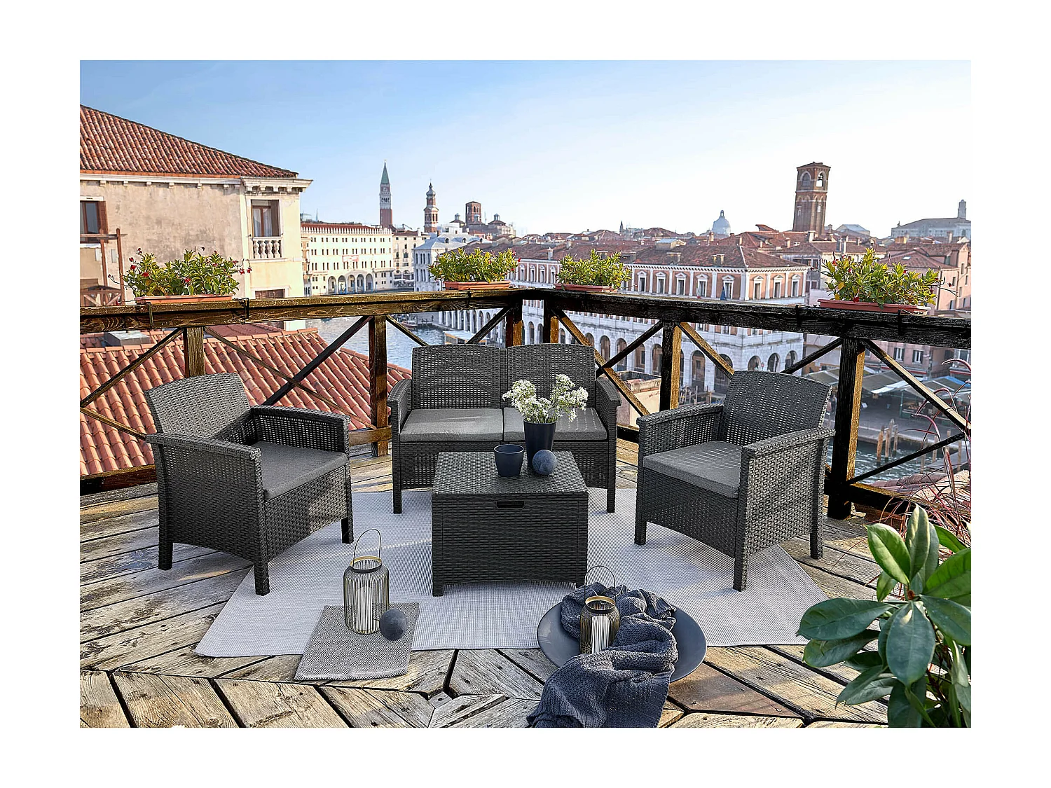 MilaniHome.it - salotto da esterno in resina rattan di design moderno per giardino resistente e impermeabileD.117x64,5x76/P.63x64,5x76/T60x54,5x40,5di coloreNero