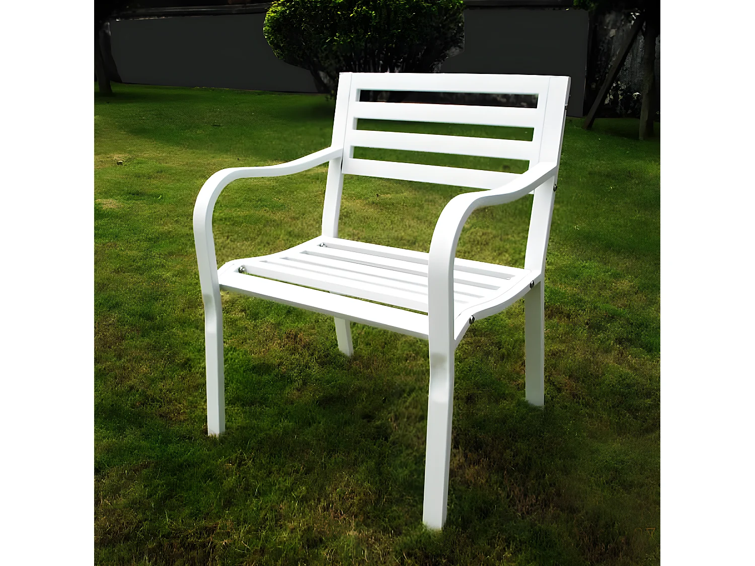 MilaniHome.it - Poltrona In Ferro Bianco Per Esterno Giardino, Portico, Ristorante, Gelateria Bar Hotel Albergodi coloreBianco