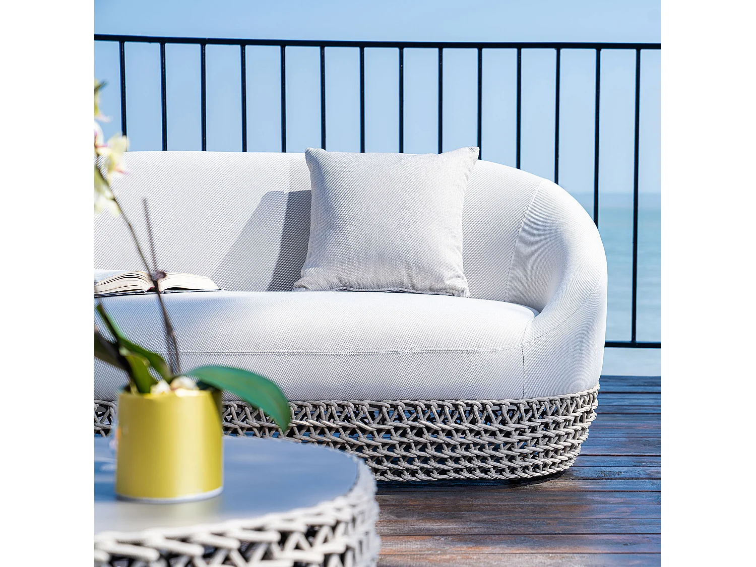 MilaniHome.it - divano da esterno in alluminio e corda di design per esterno giardino cm 220 l x 91 p x 71 hdi coloreBeige