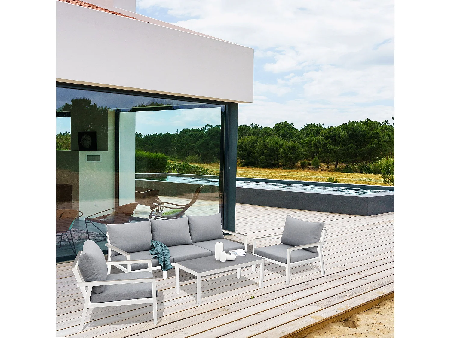 MilaniHome.it - salotto da giardino 5 posti di design moderno per esterno di coloreBianco