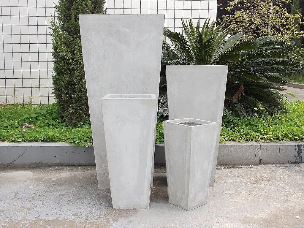 MilaniHome.it - Set Vasi Margherita, Set Composto Da 4 Vasi In Fibra Sintetica Colore Beigedi coloreBeige