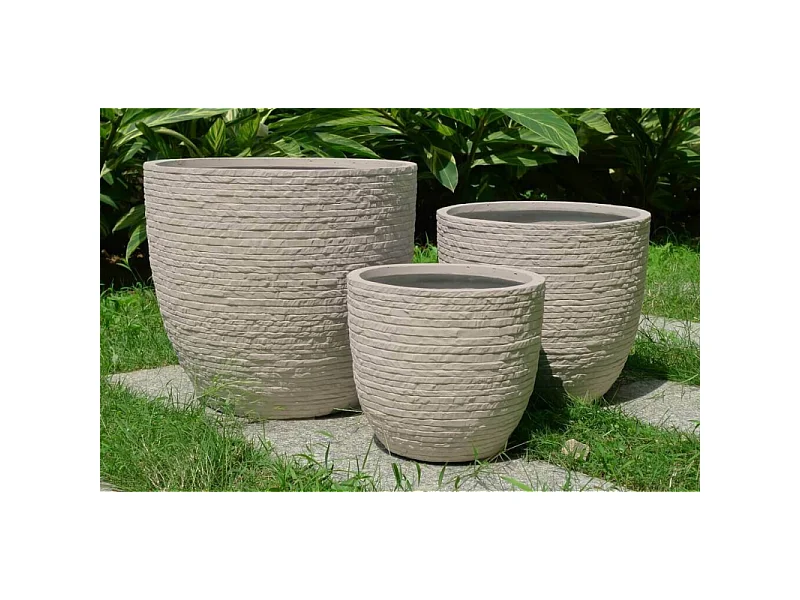 MilaniHome.it - Set Di 3 Vasi Beige Per Esterno Giardino, Portico, Ristorante, Gelateria Bar Hotel Albergo Piscinadi coloreBeige