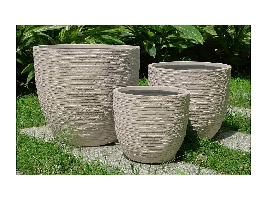 MilaniHome.it - Set Di 3 Vasi Beige Per Esterno Giardino, Portico, Ristorante, Gelateria Bar Hotel Albergo Piscinadi coloreBeige