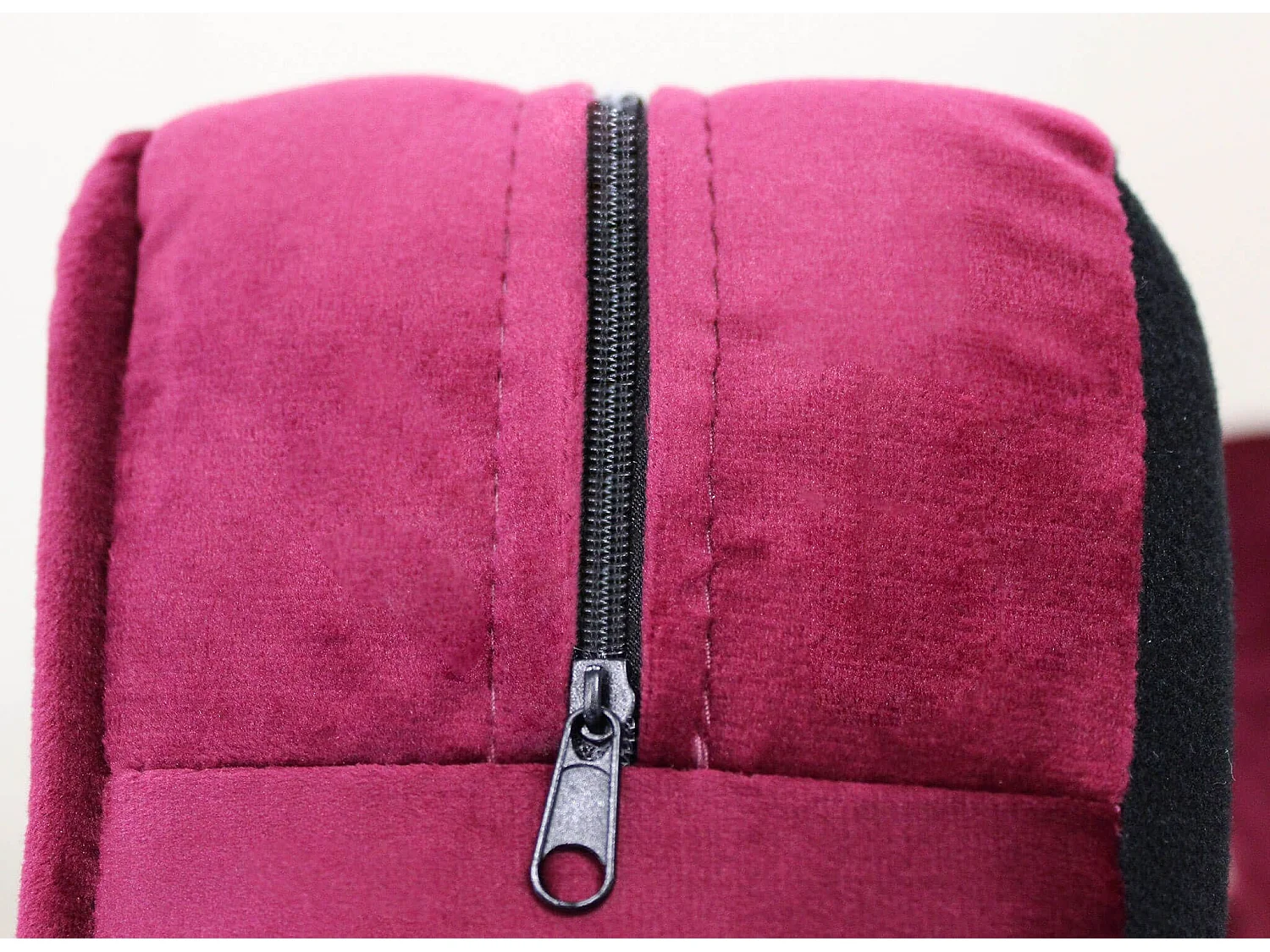 MilaniHome.it - Divano in velluto 3 posti per salotto soogiorno sala d'attesa 196x81x89 hdi coloreRosso