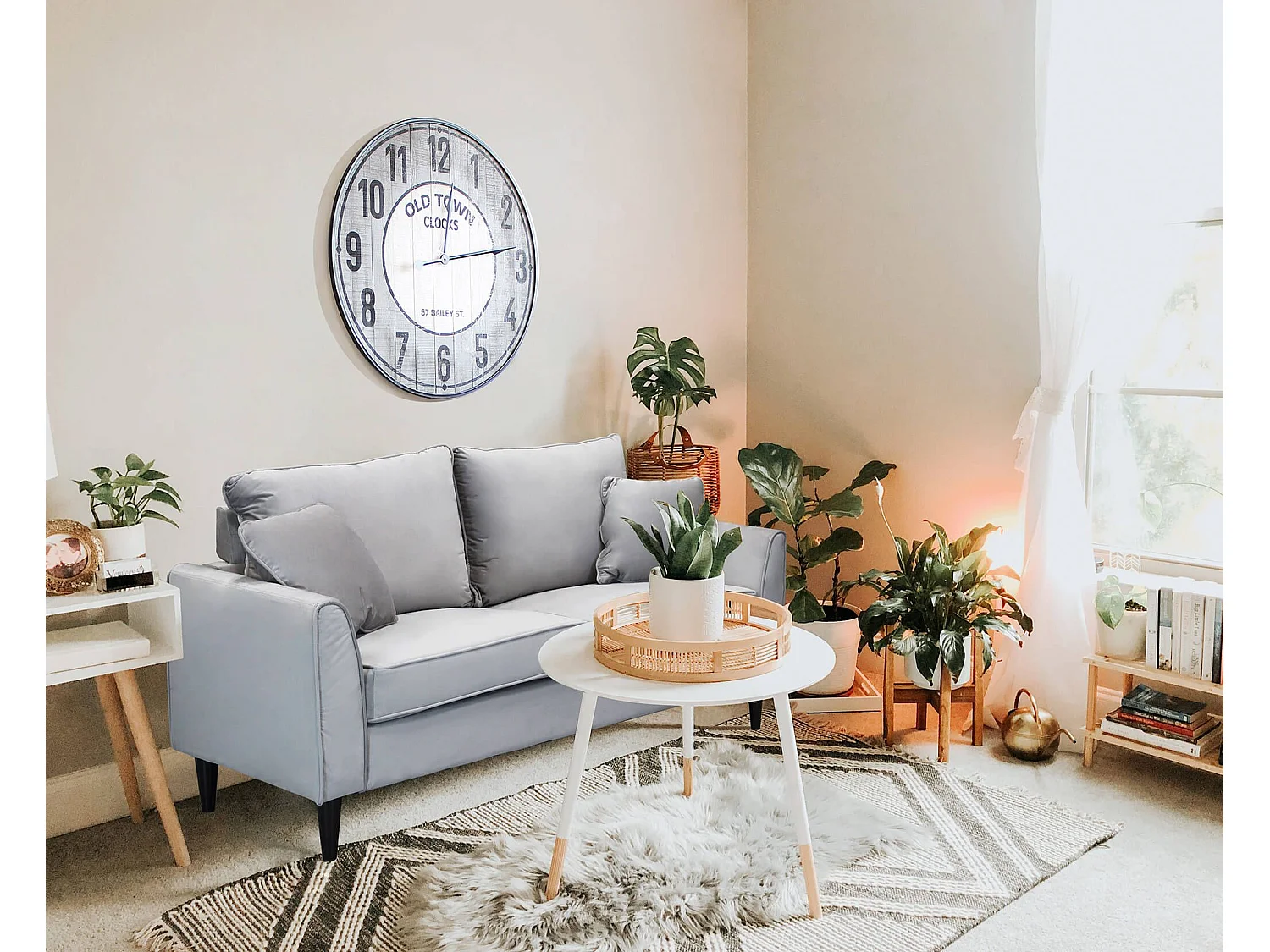 MilaniHome.it - Divano in velluto 2 posti per salotto soogiorno sala d'attesa 152x81x89 hdi coloreTortora