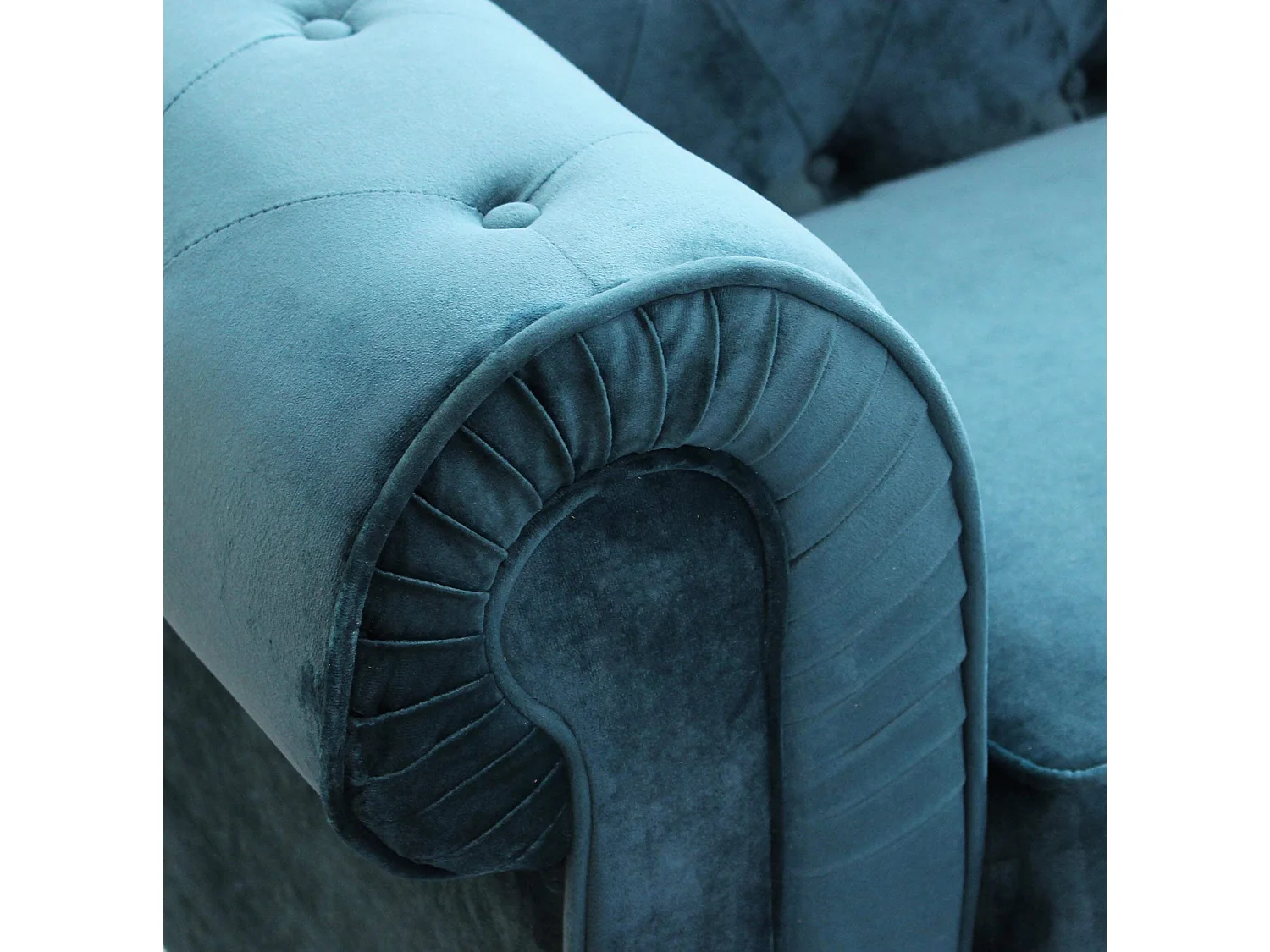 MilaniHome.it - divano vintage in ecopelle 3 posti cm 197x74x82 h di design inglese per salotto modernodi coloreBlu