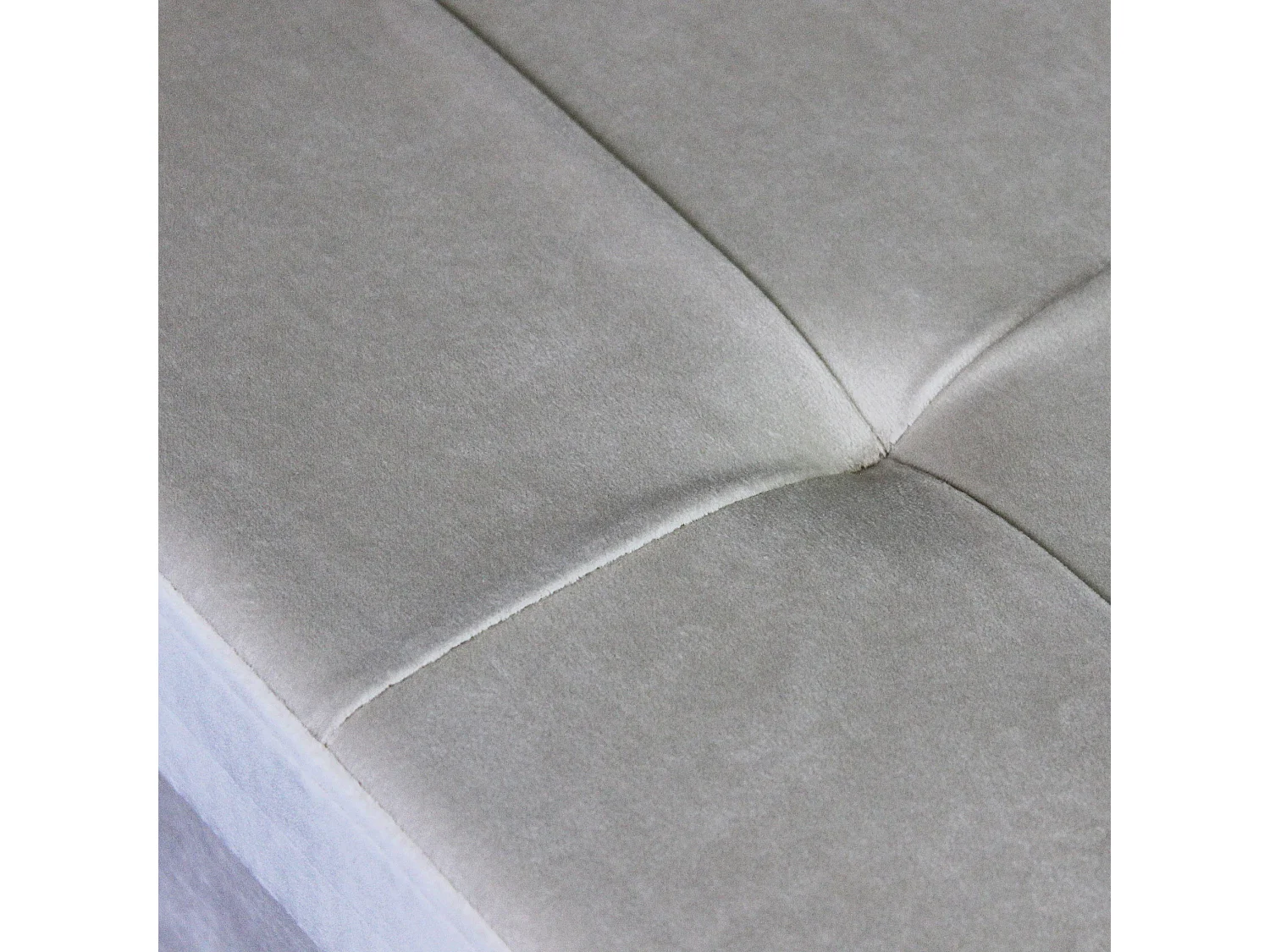 MilaniHome.it - pouf rettangolare in velluto di design moderno, cm 76 x 38 x 38 hdi coloreBeige