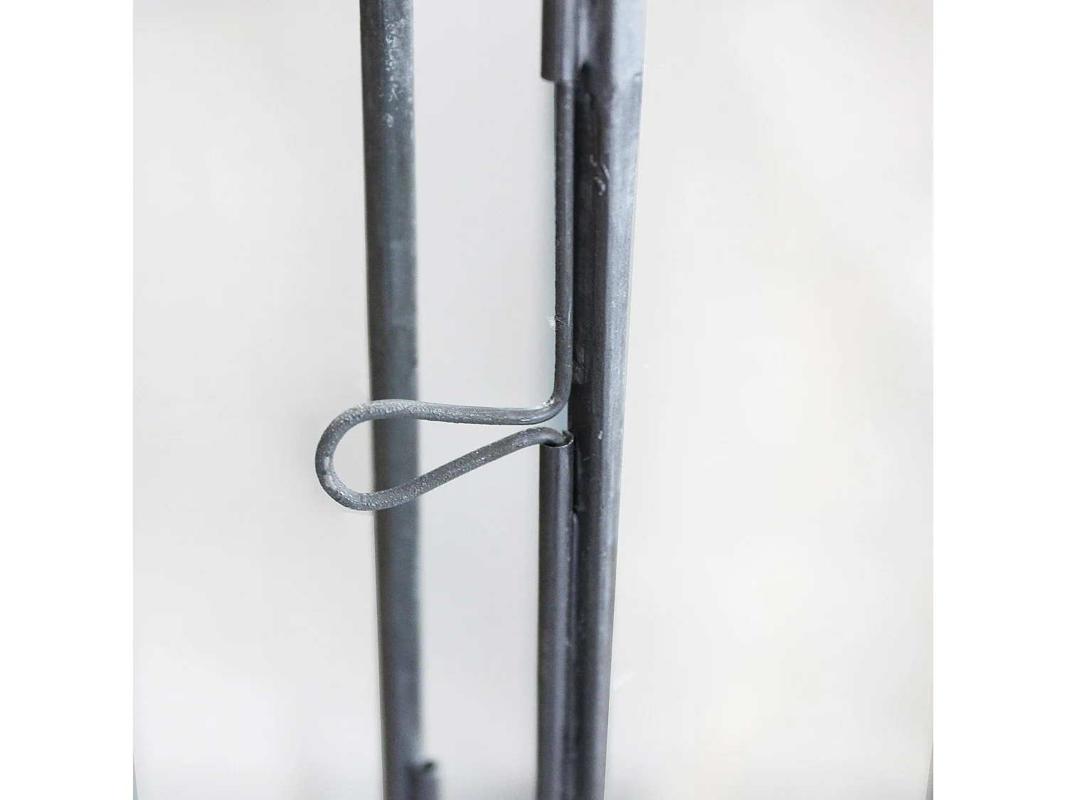 MilaniHome.it - lanterna in vetro di design moderno per giardino cm 18 x 12,5 x 41 hdi coloreGrigio