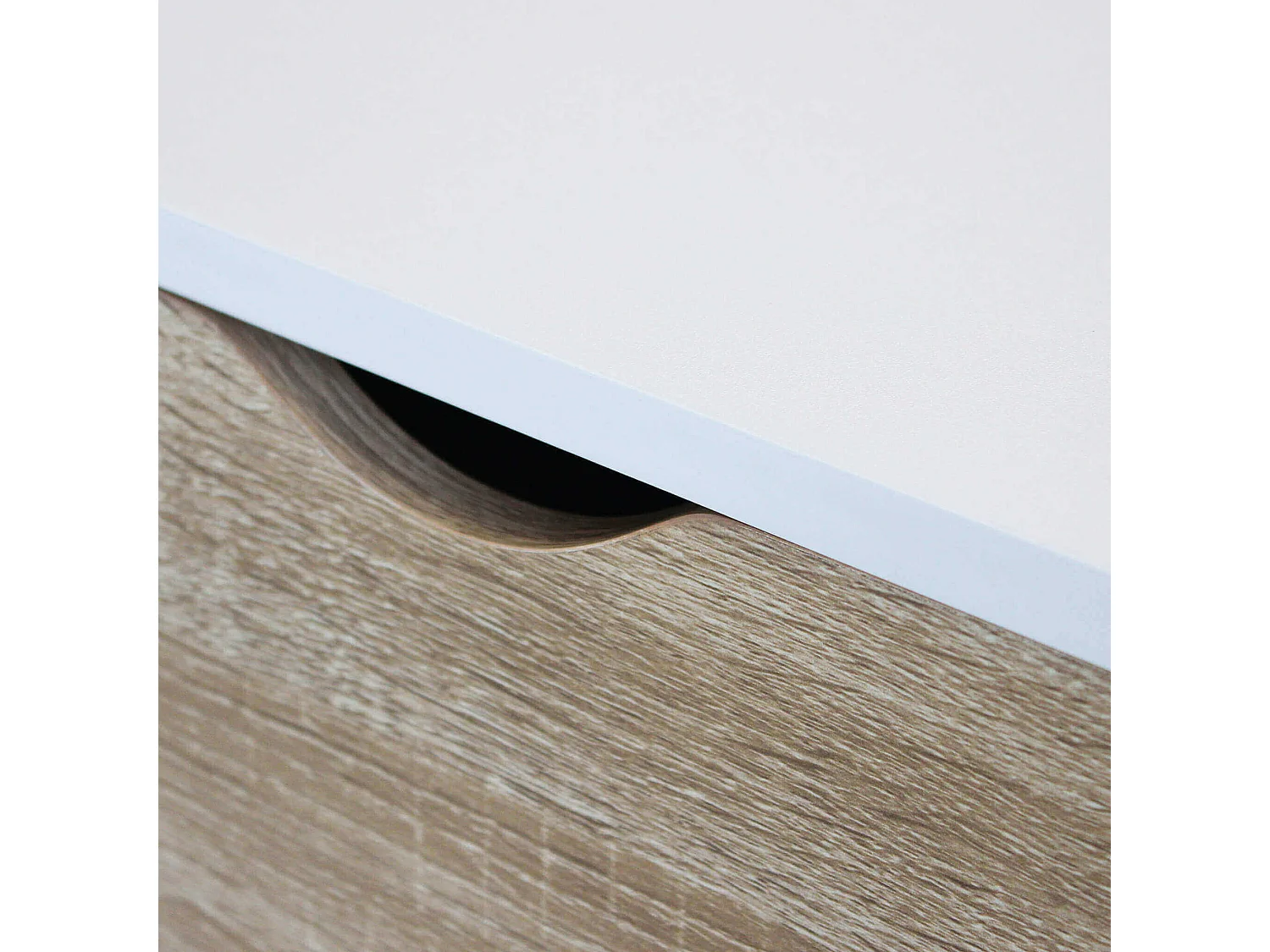 MilaniHome.it - Credenza Mobile Madia Moderna In Legno Colore Bianco Di Design Moderno Stile Minimalista, Cm 147x39x82 Hdi coloreBianco