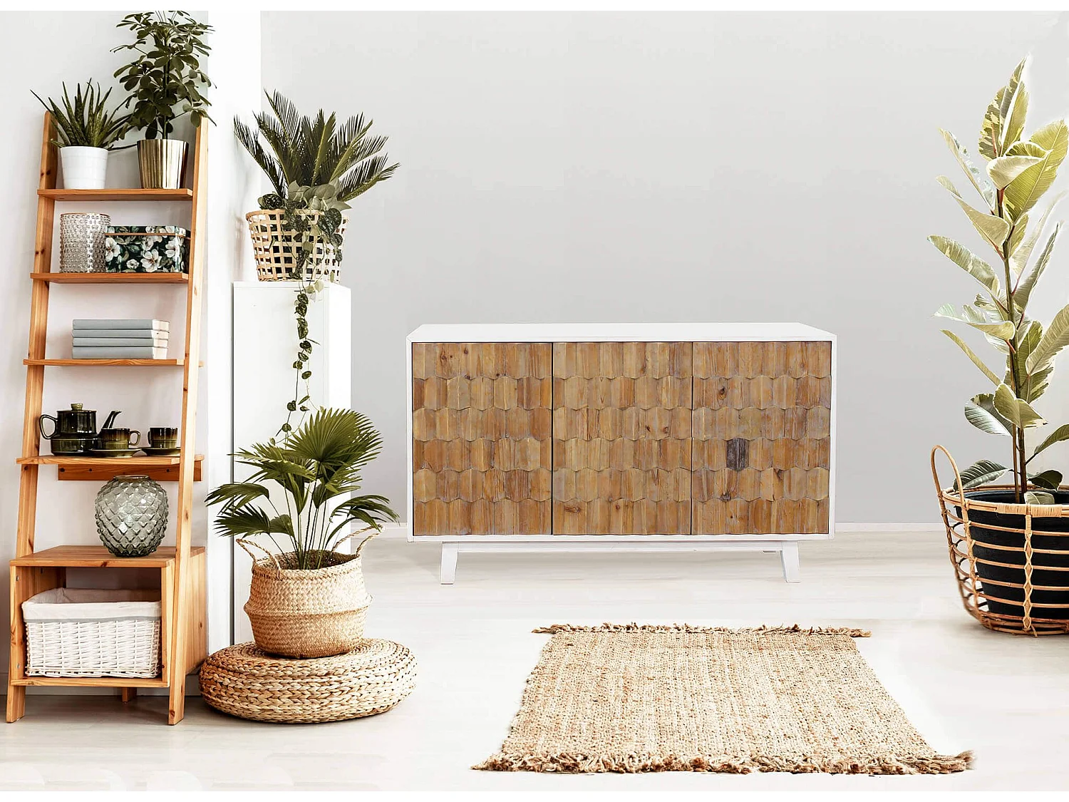 MilaniHome.it - madia a tre ante con decoro in legno di design moderno per salotto cucina sala da pranzo cm 135x45x80 hdi coloreBianco