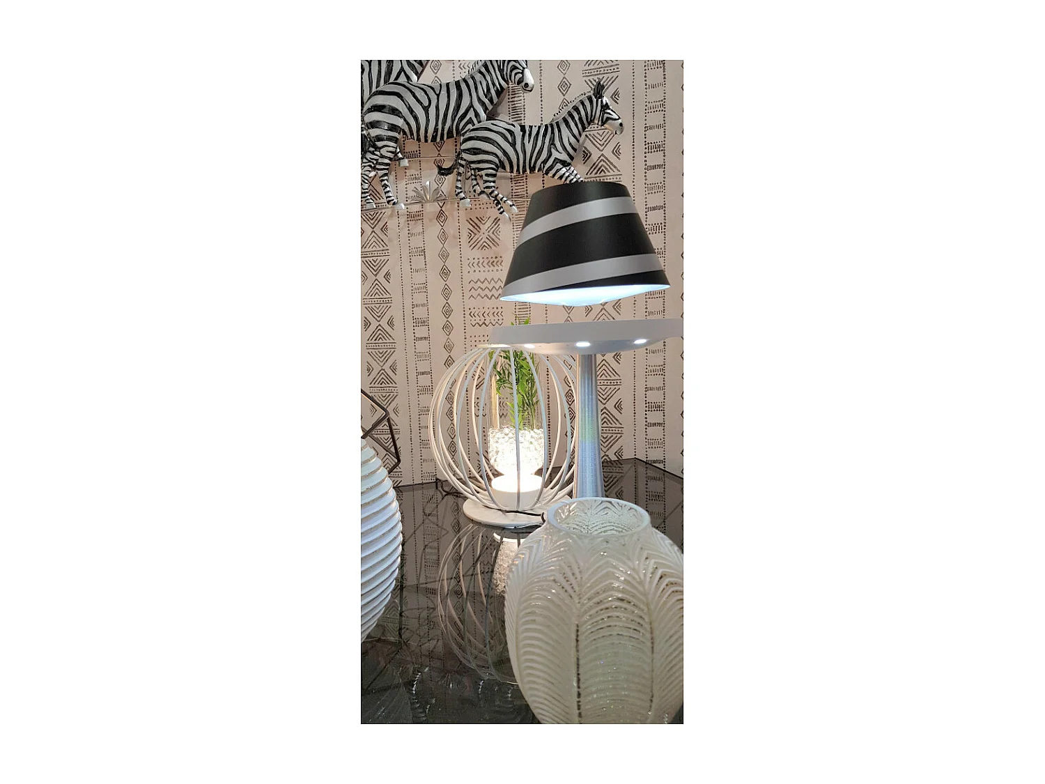 Lampe en lévitation ALTHURIA HYPNOTIC NOIRE