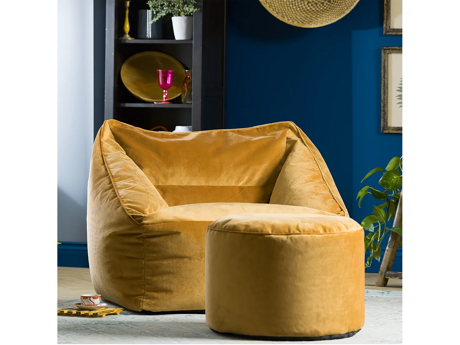 Pouf fauteuil avec repose-pied rond velours jaune ocre - NATALIA