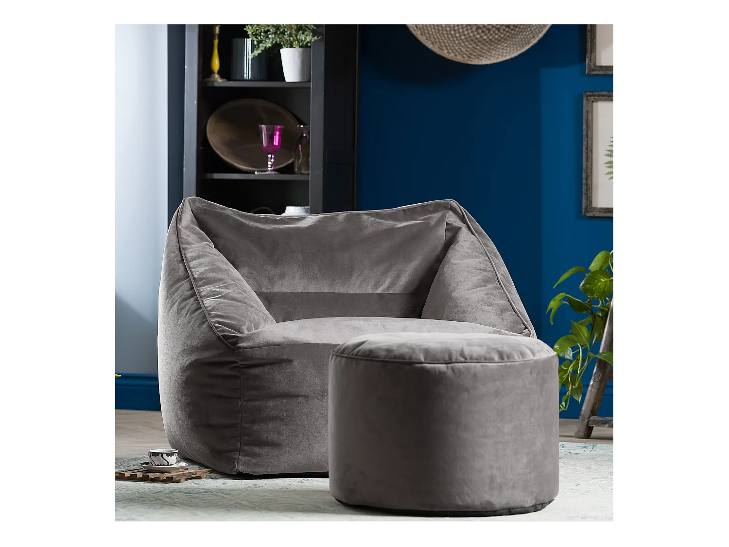 Pouf fauteuil avec repose-pied rond velours gris anthracite - NATALIA
